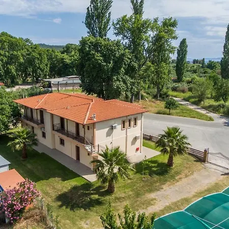 Grand Marianna * Neos Marmaras