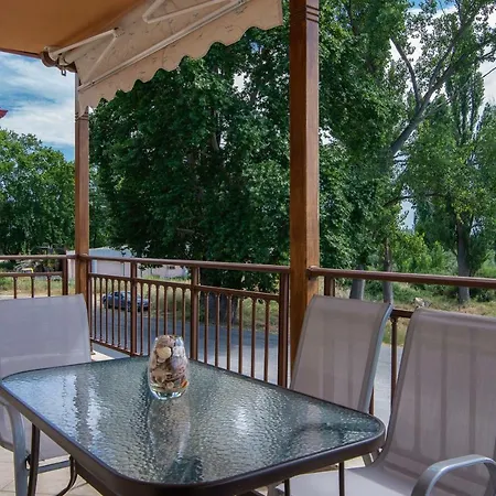 Grand Marianna Apartment